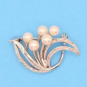 Dainty Sterling Silver Akoya Pearl Brooch Floral Leaf Design Vintage Pin